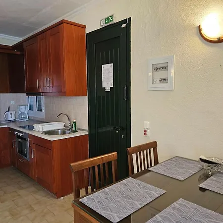 Corfu Menigos 46 * Glifada